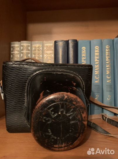 Плёночный фотоаппарат зенит Е