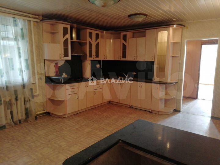 Дом 350 м² на участке 14 сот.