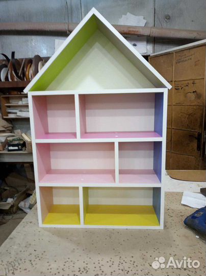 Домик кукольный