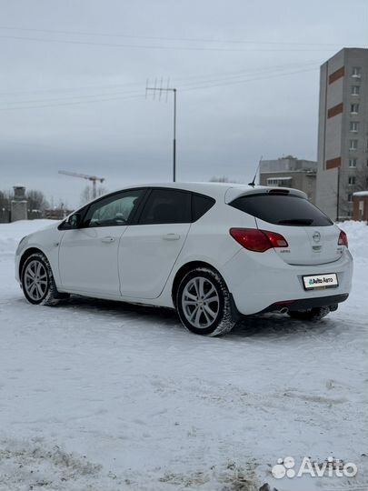 Opel Astra 1.4 AT, 2012, 128 528 км