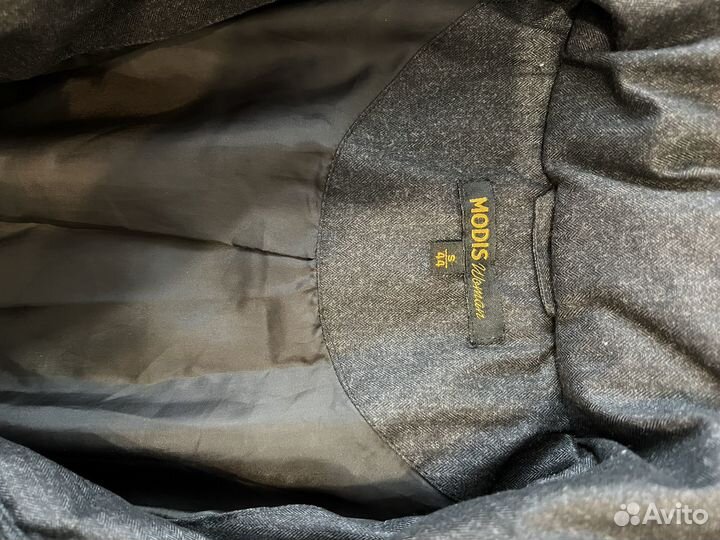 Пуховик женский 44