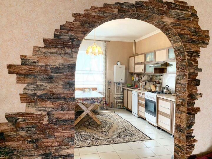 Дом 189,6 м² на участке 4,4 сот.