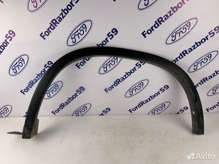 Молдинг на крыло задний правый Nissan X-Trail T31