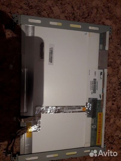 Продам матрицу на ноут, 15,4