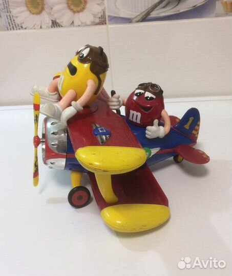 Коллекционная игрушка диспенсер M&Ms