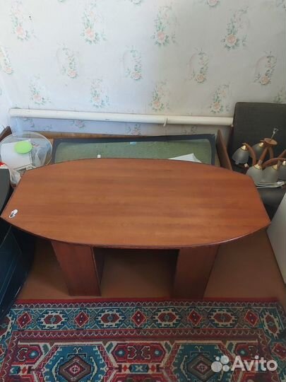 Продам письменный стол