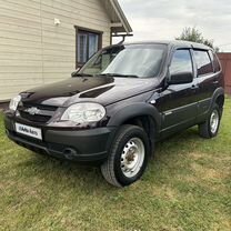 Chevrolet Niva 1.7 MT, 2017, 149 300 км, с пробегом, цена 735 000 руб.