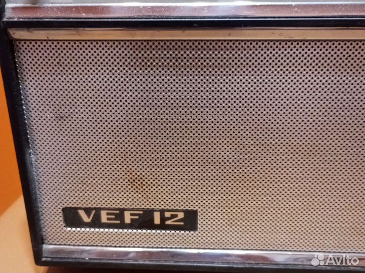 Радиоприёмник VEF 12
