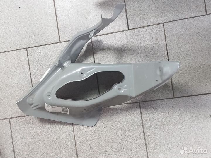 Панель фонаря заднего левого Hyundai Solaris 1