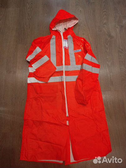 Плащ водозащитный