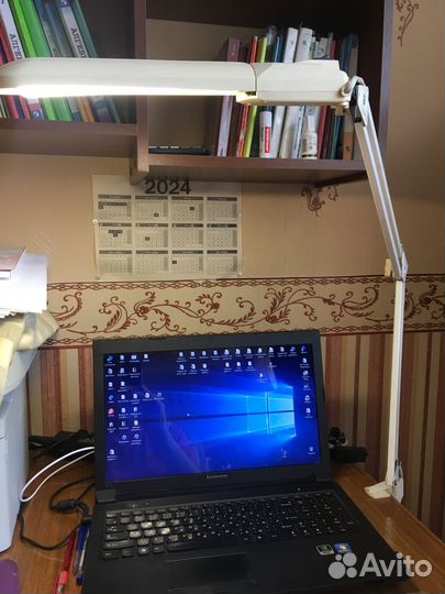 Лампа настольная 