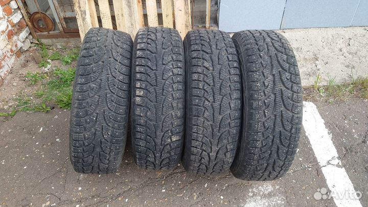 Hankook I'Pike RW11 215/70 R16
