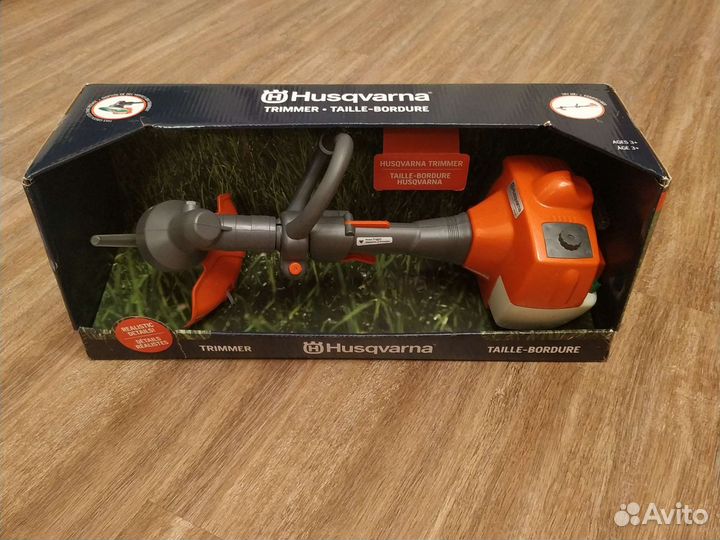 Игрушечный триммер и воздуходувка