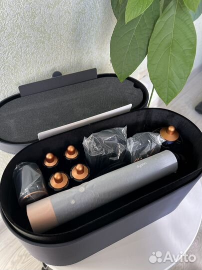 Стайлер Dyson Airwrap