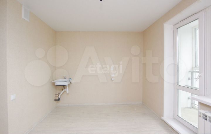 3-к. квартира, 69,4 м², 1/10 эт.