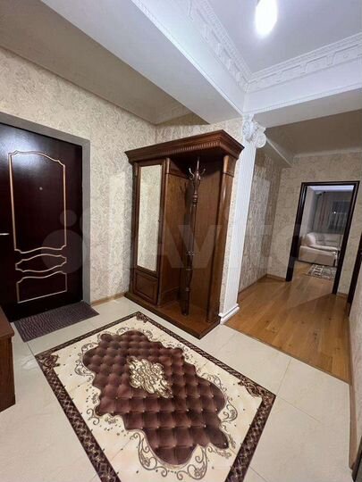 2-к. квартира, 67 м², 5/10 эт.