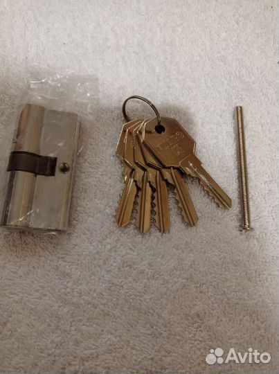 Личинка для замка