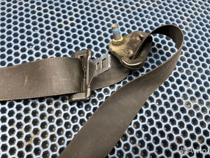 Ремень безопасности Ford Transit 2.2