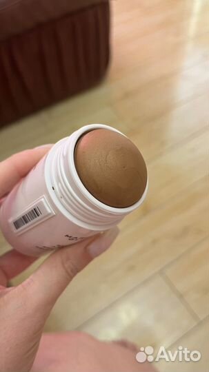 Marc jacobs glow away bronzing coconut body stick