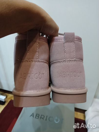Новые ботинки/угги Abricot р 38