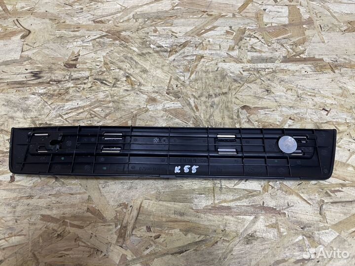 Накладка порога задняя левая Toyota Camry 55