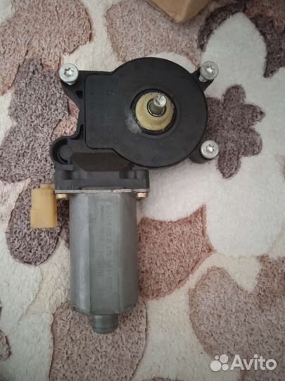 Электро моторчик стеклоподьемника