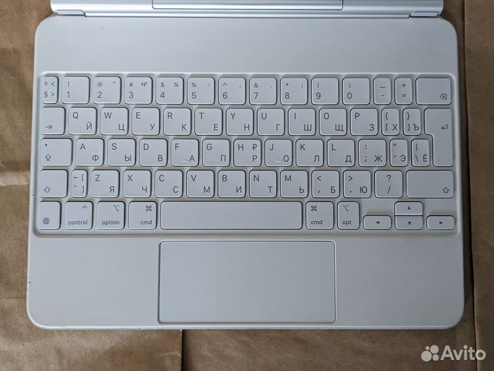 Apple Magic Keyboard для iPad Pro 11