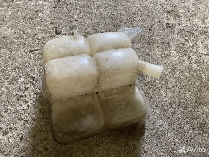 Бачок расширительный Ford Focus 3