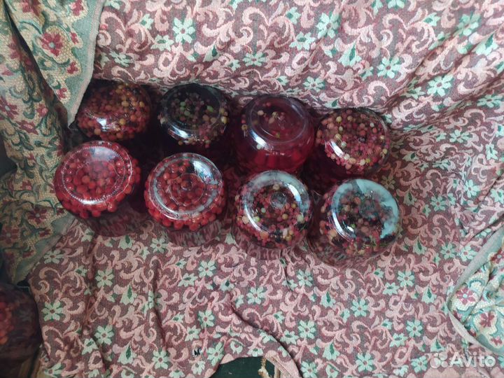 Домашние заготовки, грузди соленые