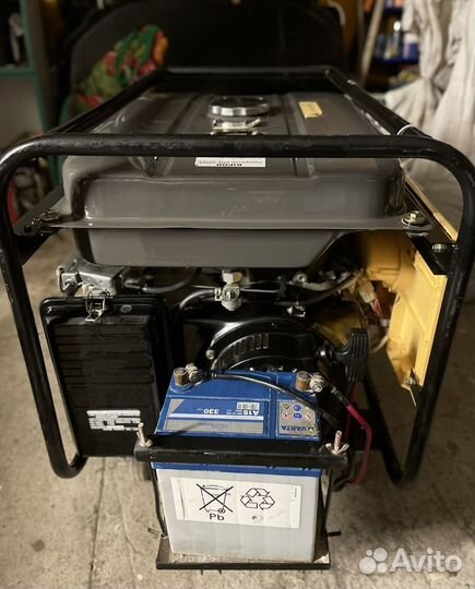 Бензиновый генератор Kipor KGE6500E