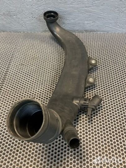 Воздуховод Bmw 335 Xi E92 N54 2007