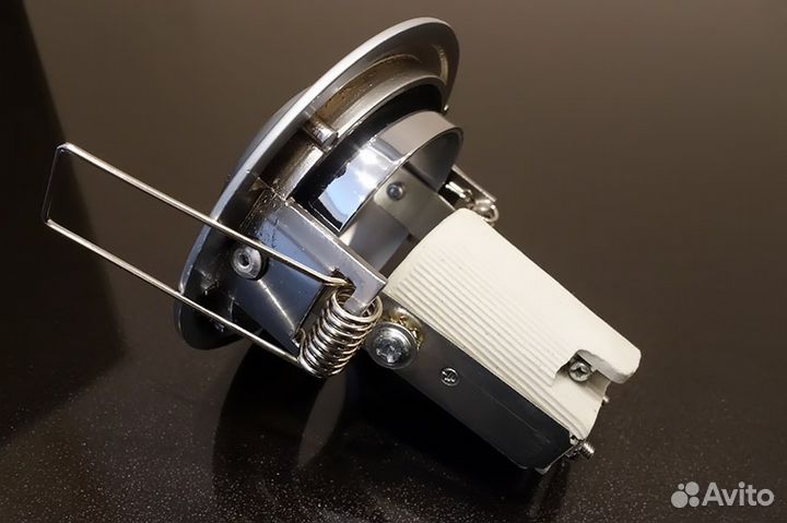 Светильник встраиваемый литой поворотный R39