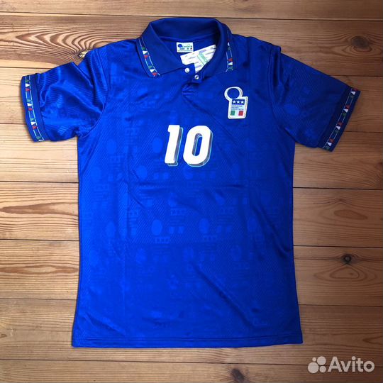 Ретро форма Роберто Баджо