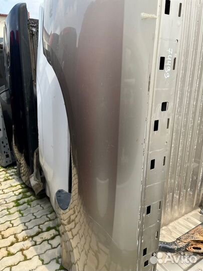 Крыло прав. зад. Toyota Tundra