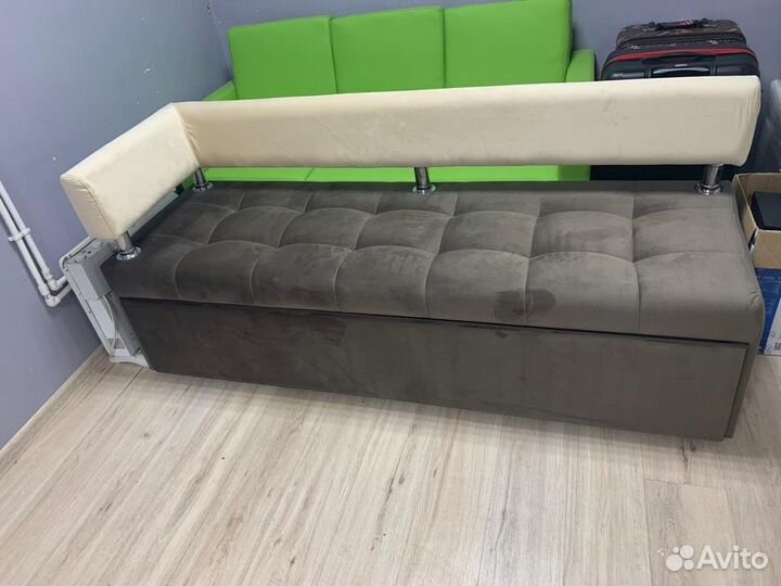 Кухонный диван