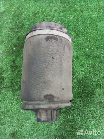 Пневмоподушка задняя Mercedes ML W164 2005-2011