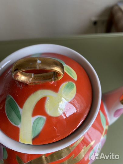 Посуда СССР чайник, чашки, графинс со стопками