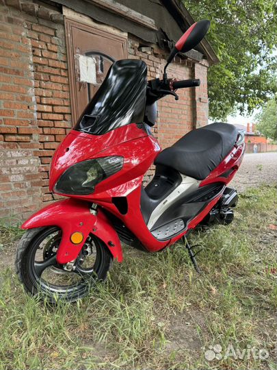 Скутер 200cc