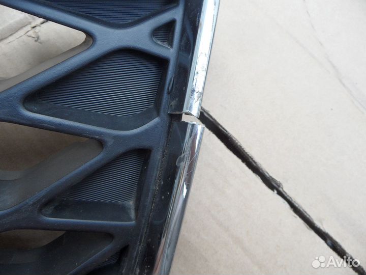 Решетка радиатора Nissan X-trail T31 62310JG40A