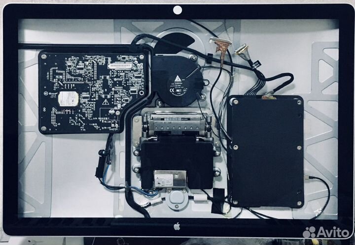 Монитор Apple Cinema 24