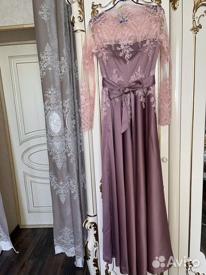 Вечернее платье в пол 42 44