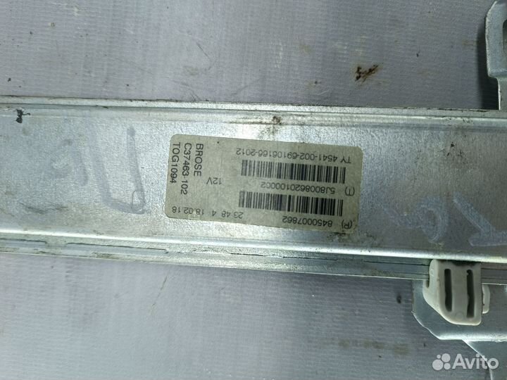 Стеклоподъемник правый задний LADA Vesta