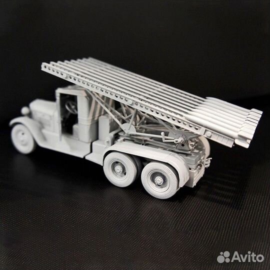 Сборная модель-машина 'Советский гвардейский реакт