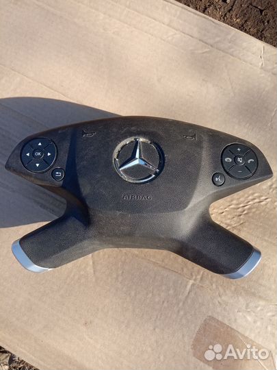 Подушка безопасности в руль Mercedes W212