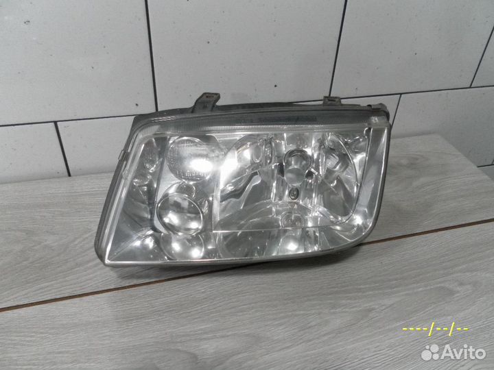 Фара левая Фольксваген бора фара