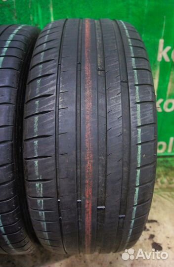 Michelin Pilot Sport 4 225/45 R17 91V