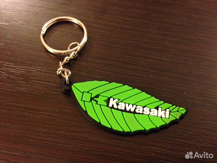 Брелок для ключей Kawasaki Green Leaf