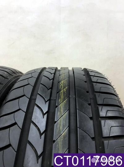 Goodyear EfficientGrip 245/45 R18 100Y