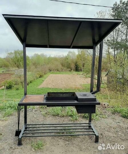 Мангал с печью под казан и крышей