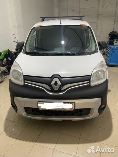 Лобоое стекло Mercedes G